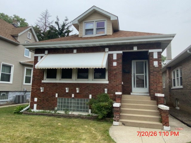 3239 Cuyler Avenue — photo