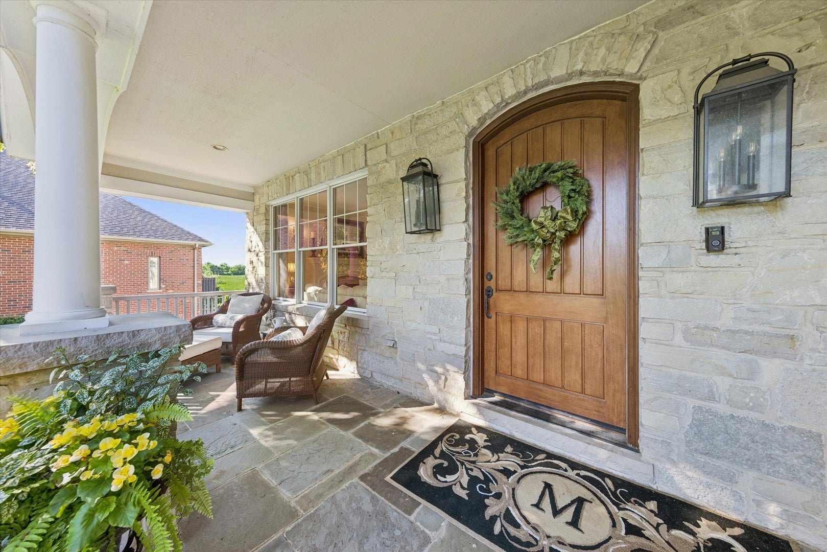 13487 Cambridge Drive — photo
