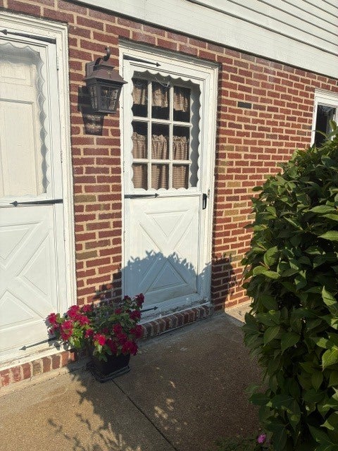 Home in Prospect Heights, IL 60070 — photo 2