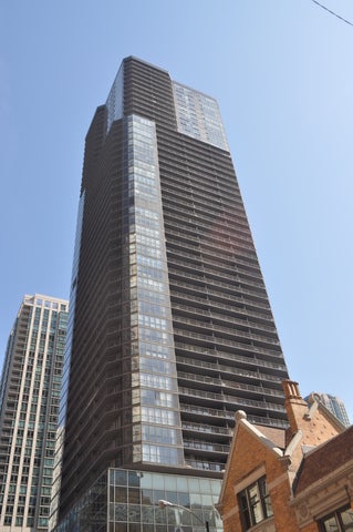 10 E Ontario Street 2406 — photo