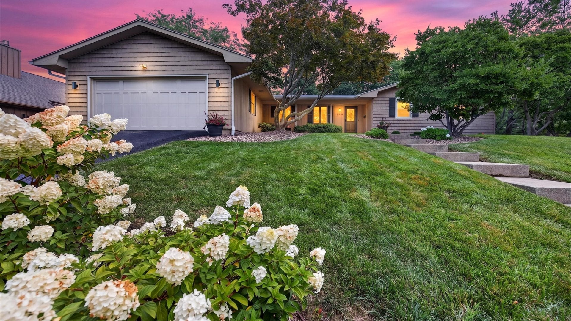 224 Fleetwood Drive — photo