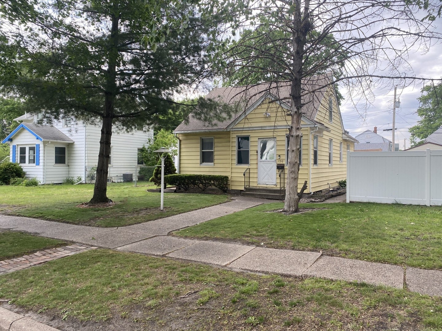 126 S Thornwood Avenue — photo