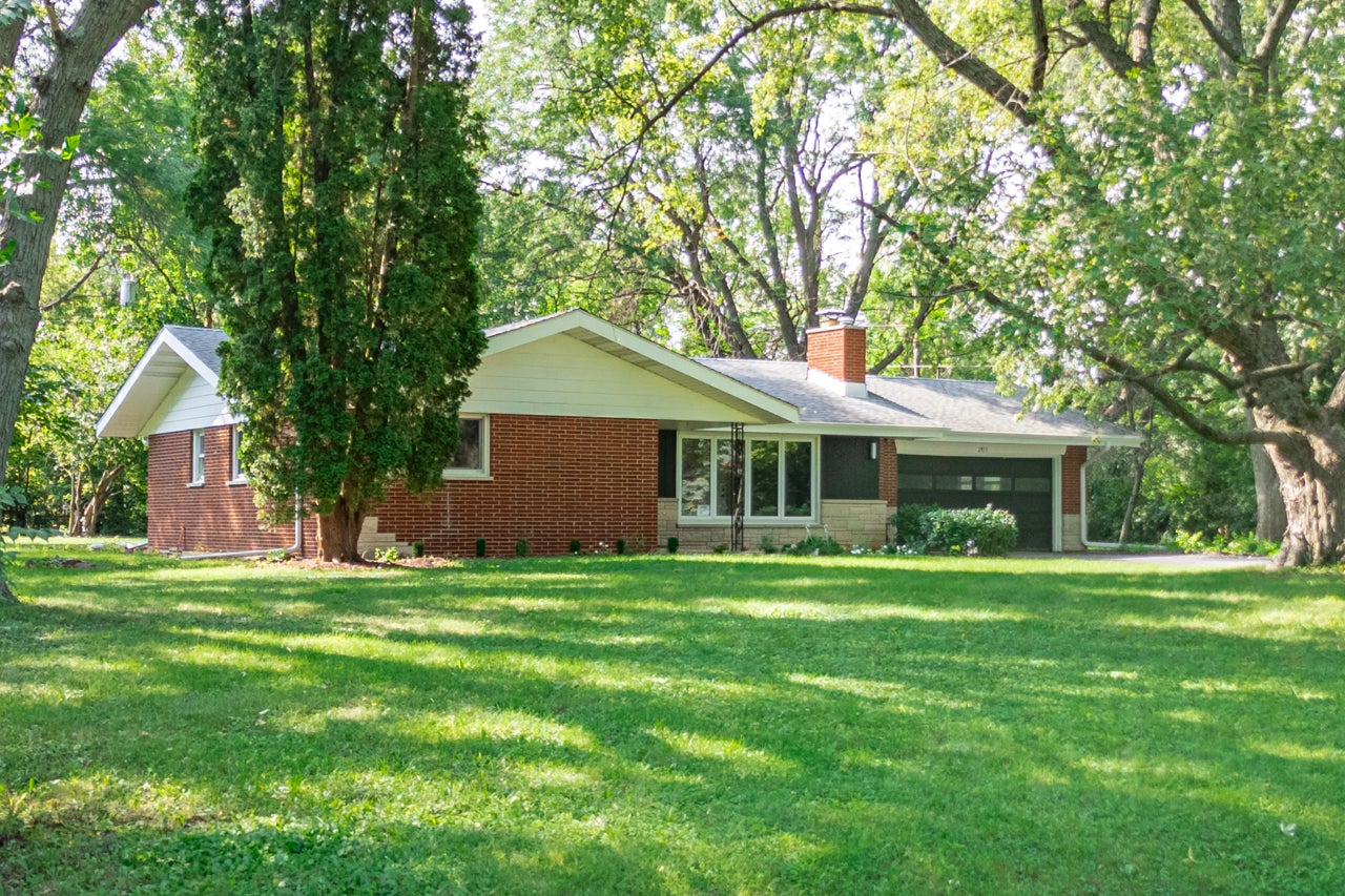 2815 Skyline Drive — photo