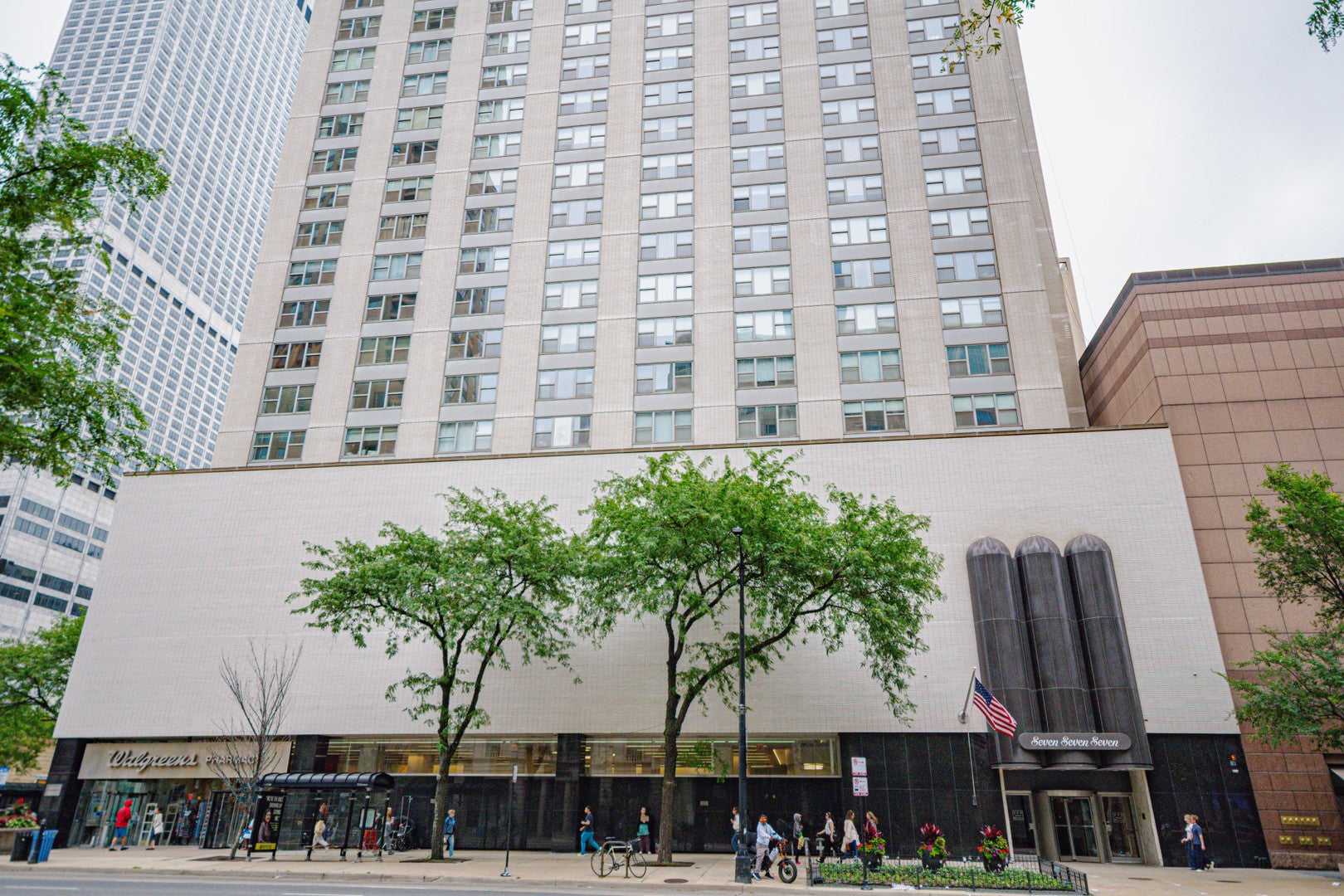 777 N Michigan Avenue 3407 — photo