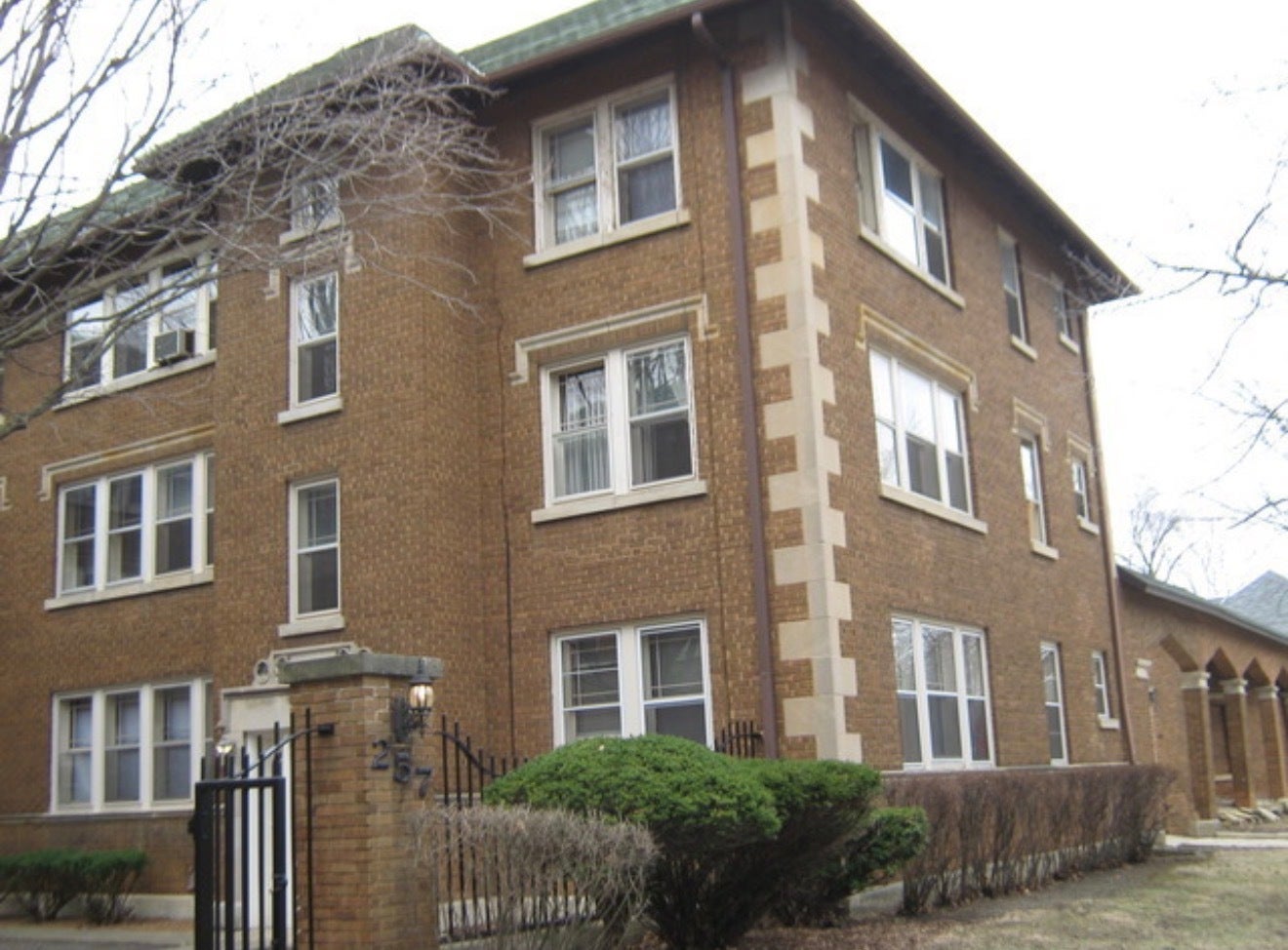 257 N Wilcox Street 108 — photo