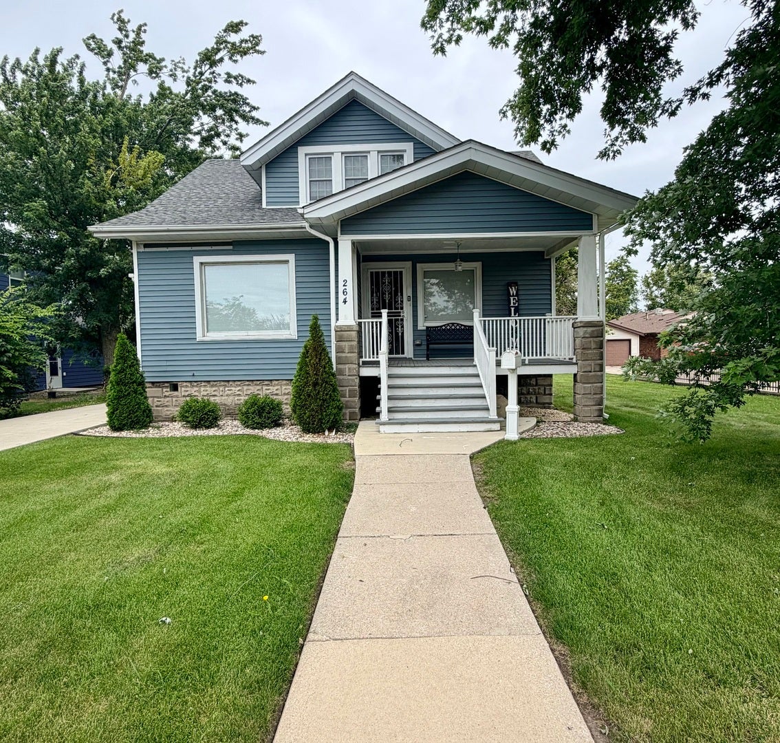 264 E 161st Place — photo