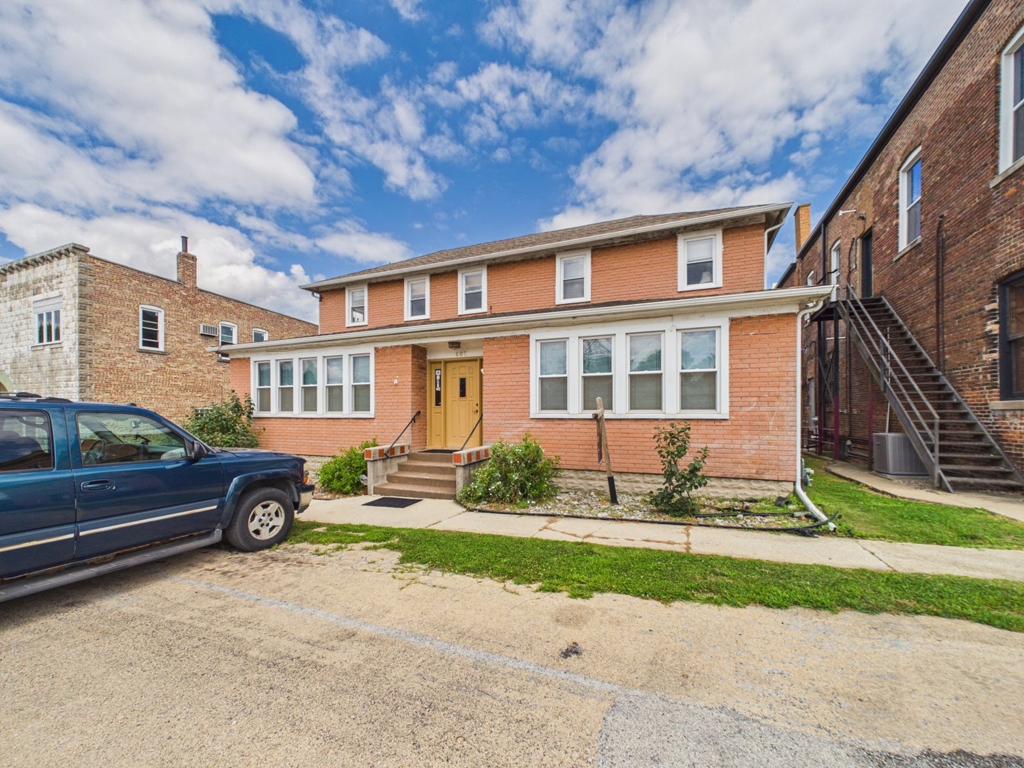 605 Reed Street — photo