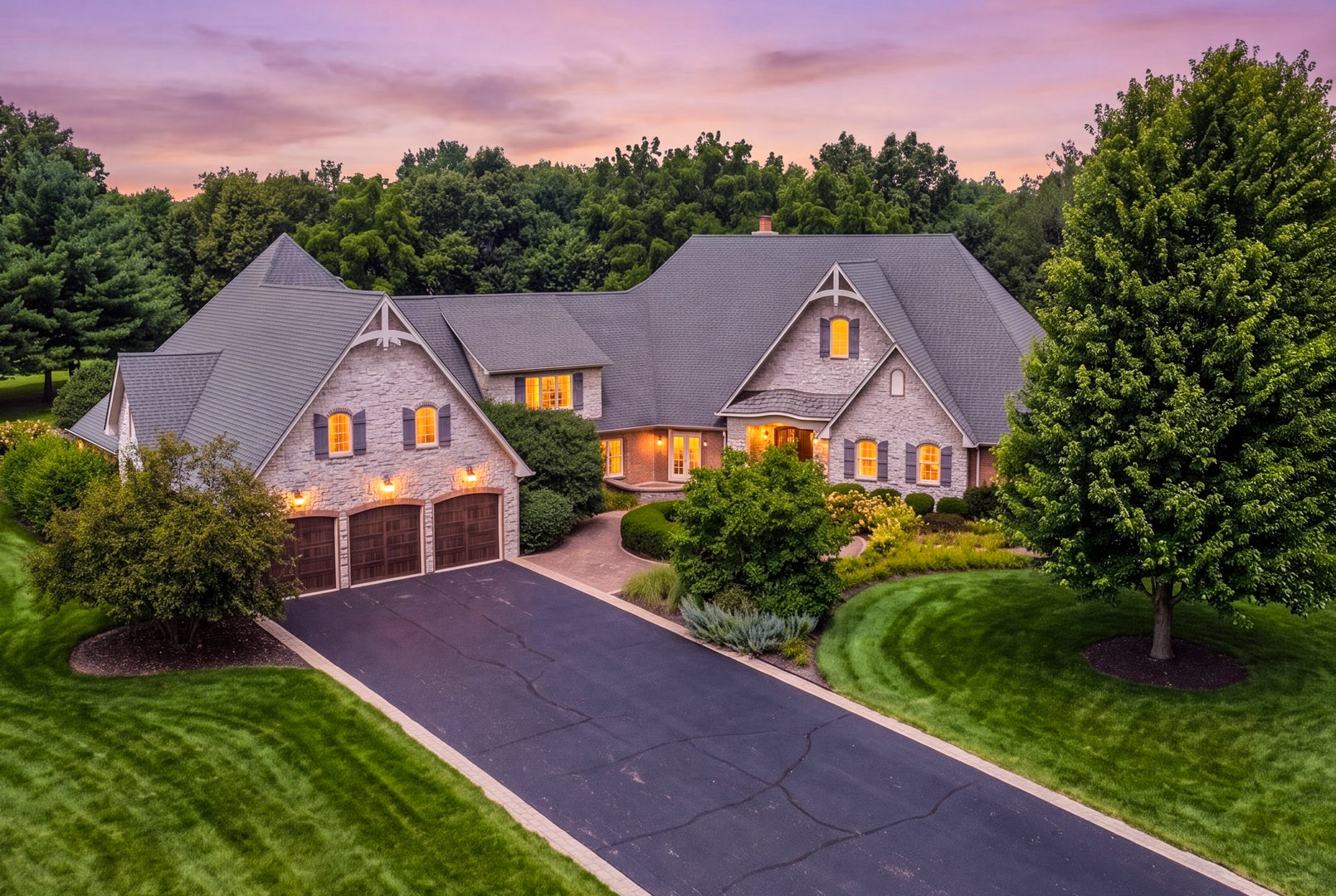 5337 Oak Meadow Court — photo