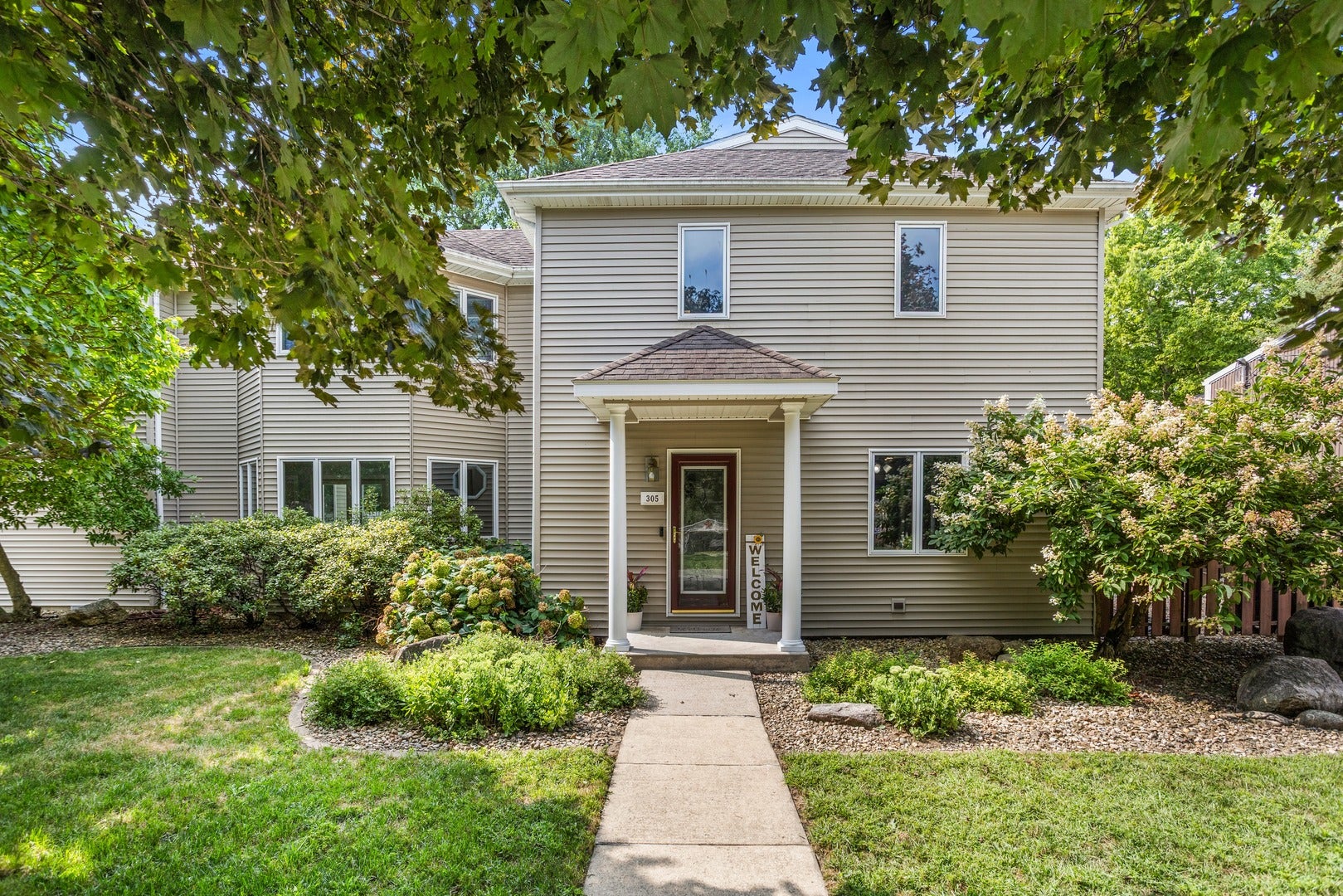 305 W Sangamon Street — photo