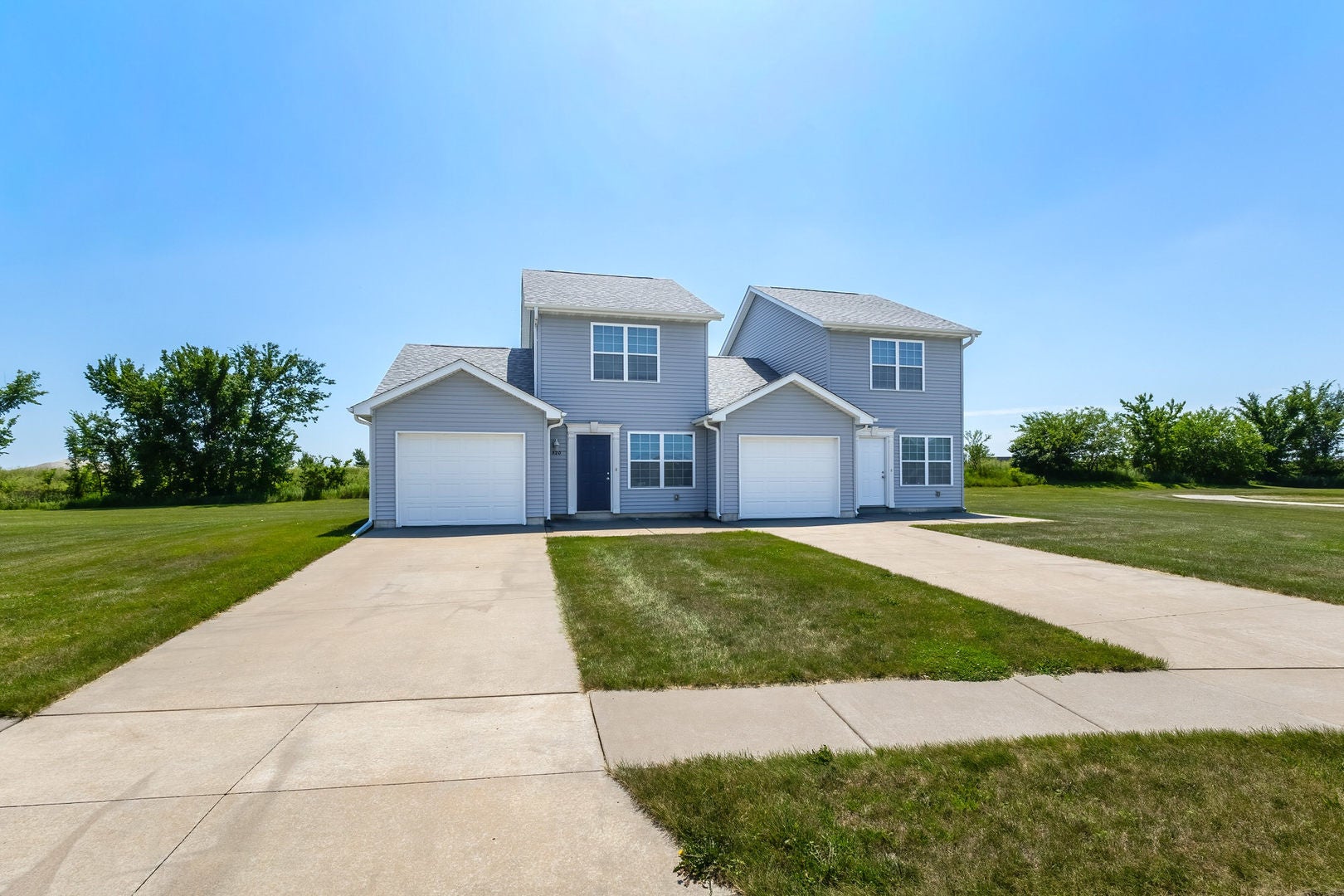 520 Prairie Meadow Drive — photo