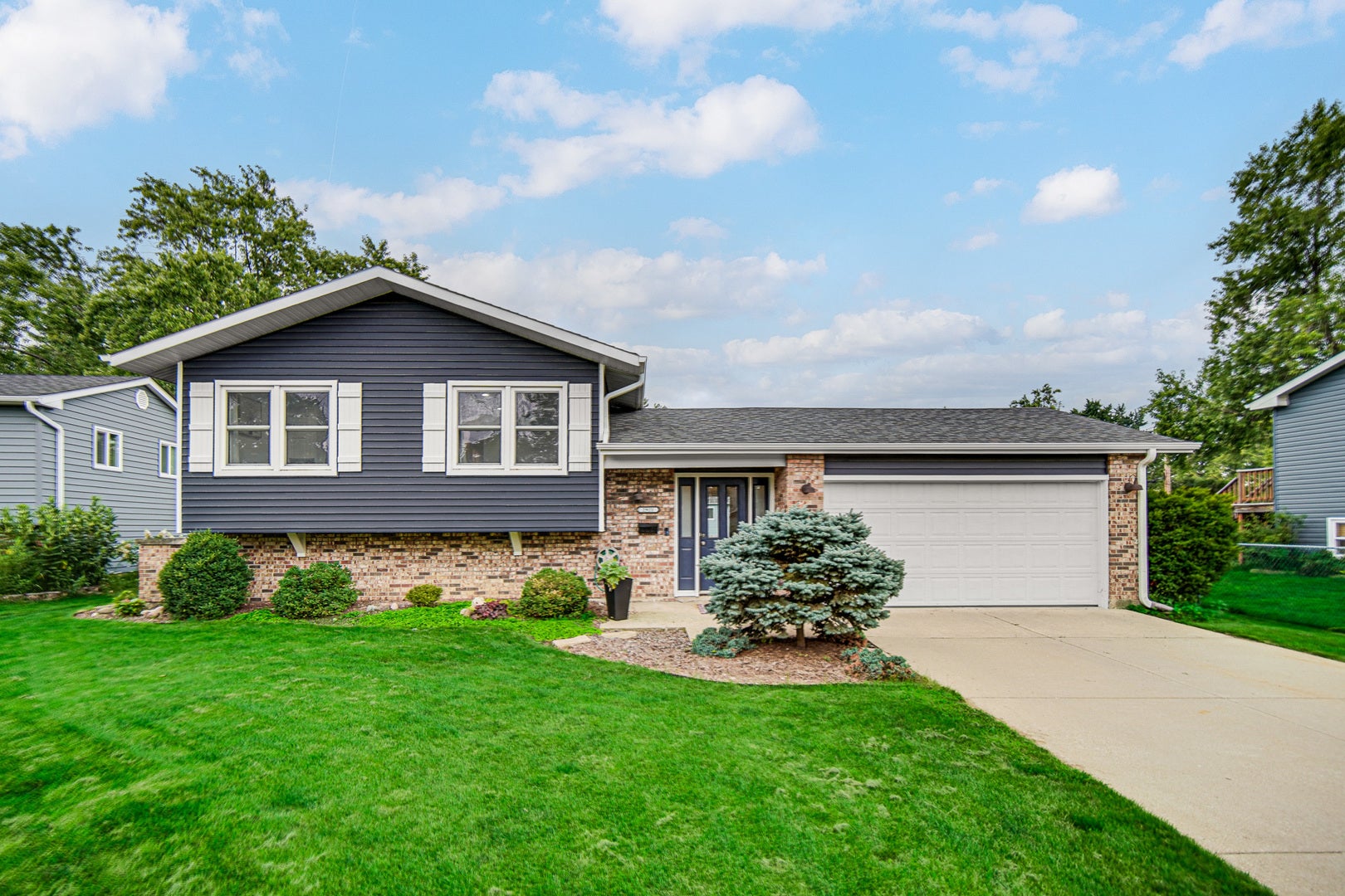 2921 Brentwood Court — photo