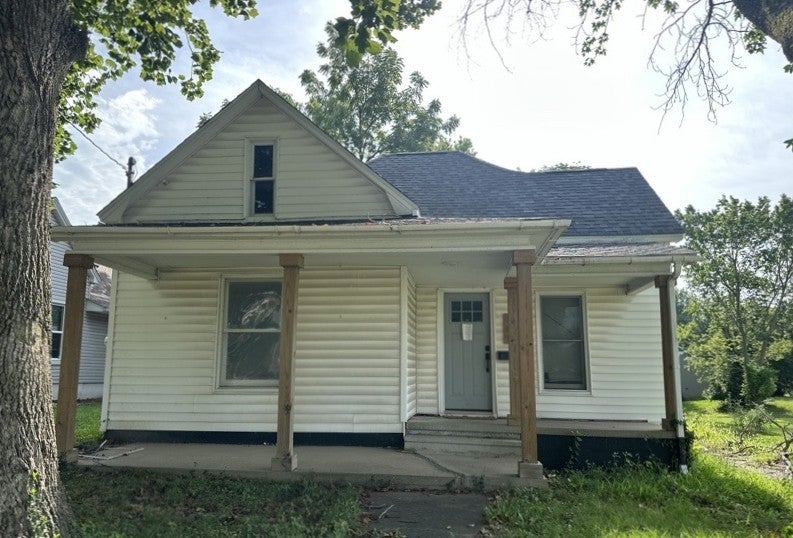 706 N Victor Street — photo