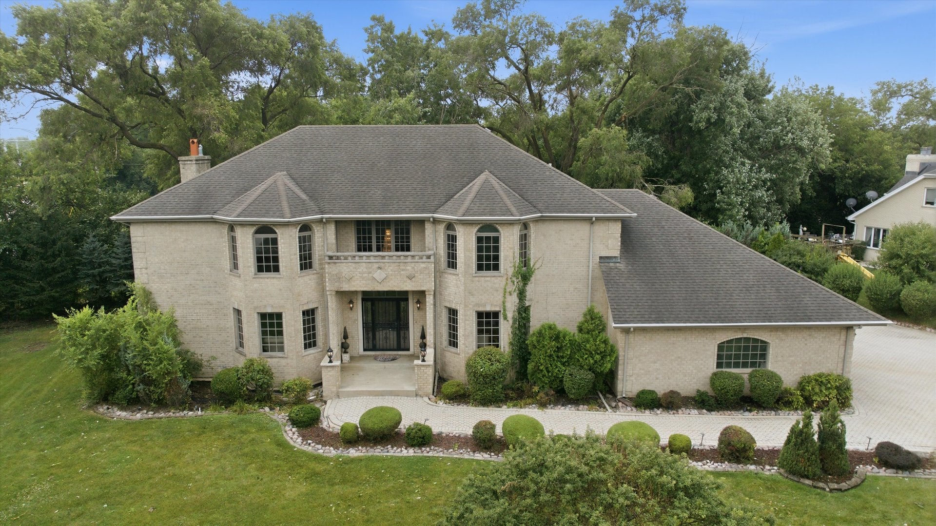 9611 Kris Trail — photo