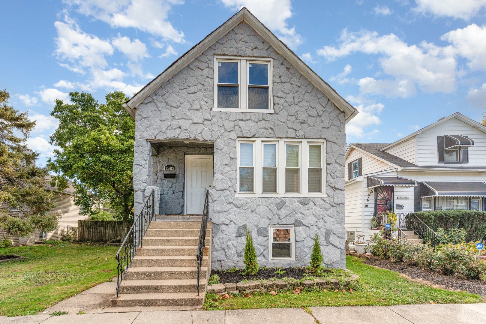 12413 S Carpenter Street — photo