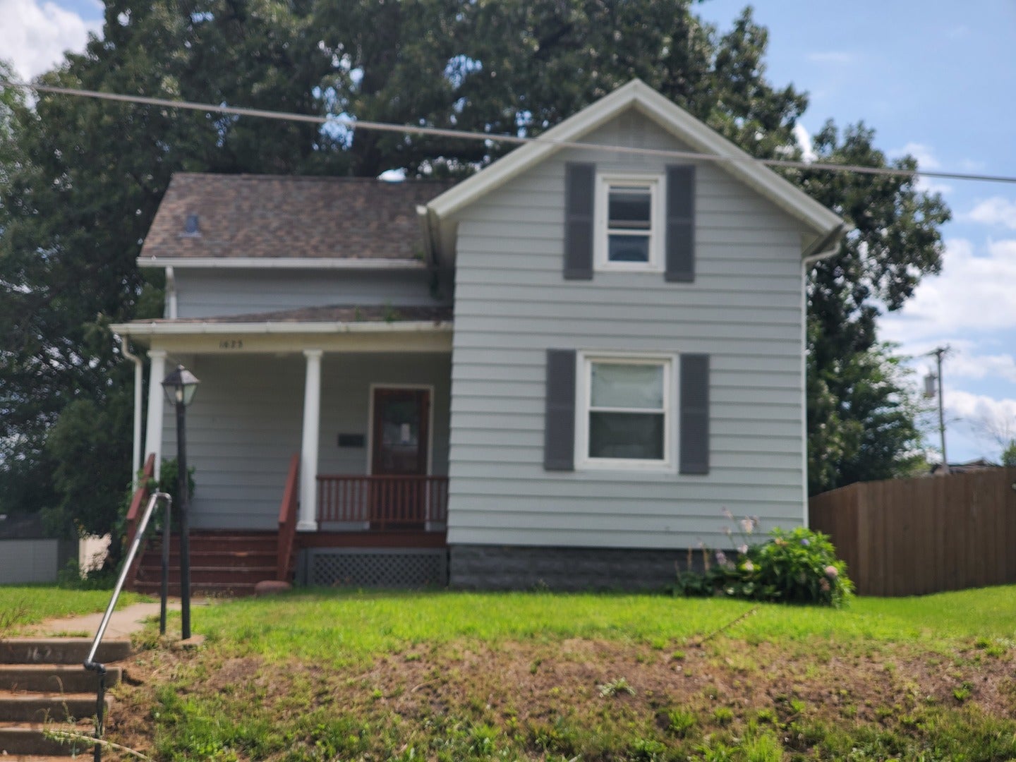 1623 W Pleasant Street — photo