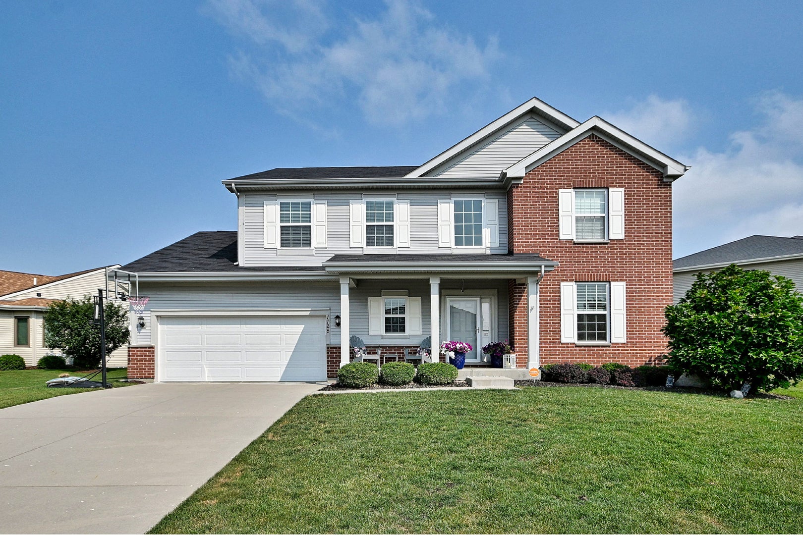 1128 Kingsmill Drive — photo