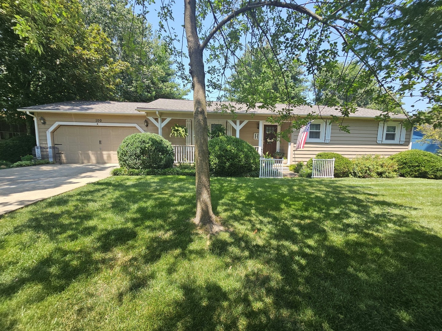 100 Cherry Drive — photo