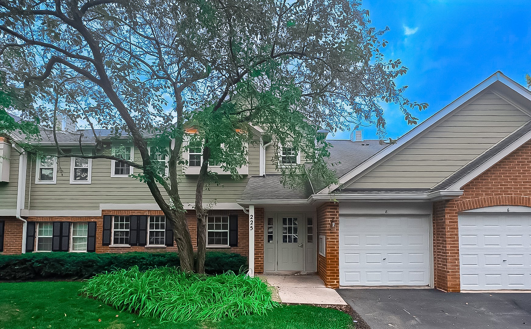 225 Columbia Court 6 — photo