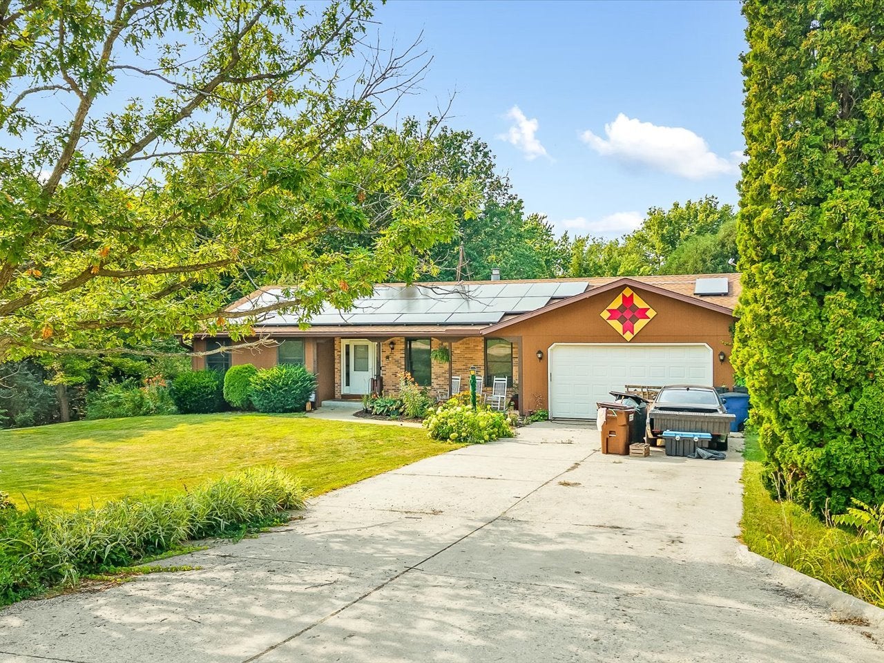 3222 N Silver Ridge Drive — photo