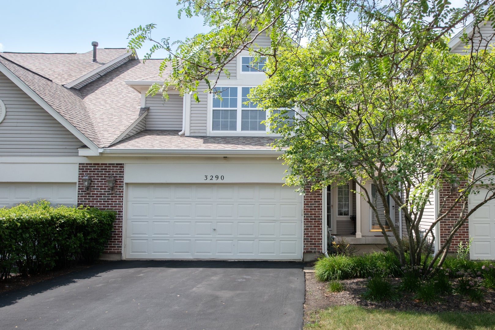3290 Cool Springs Court — photo