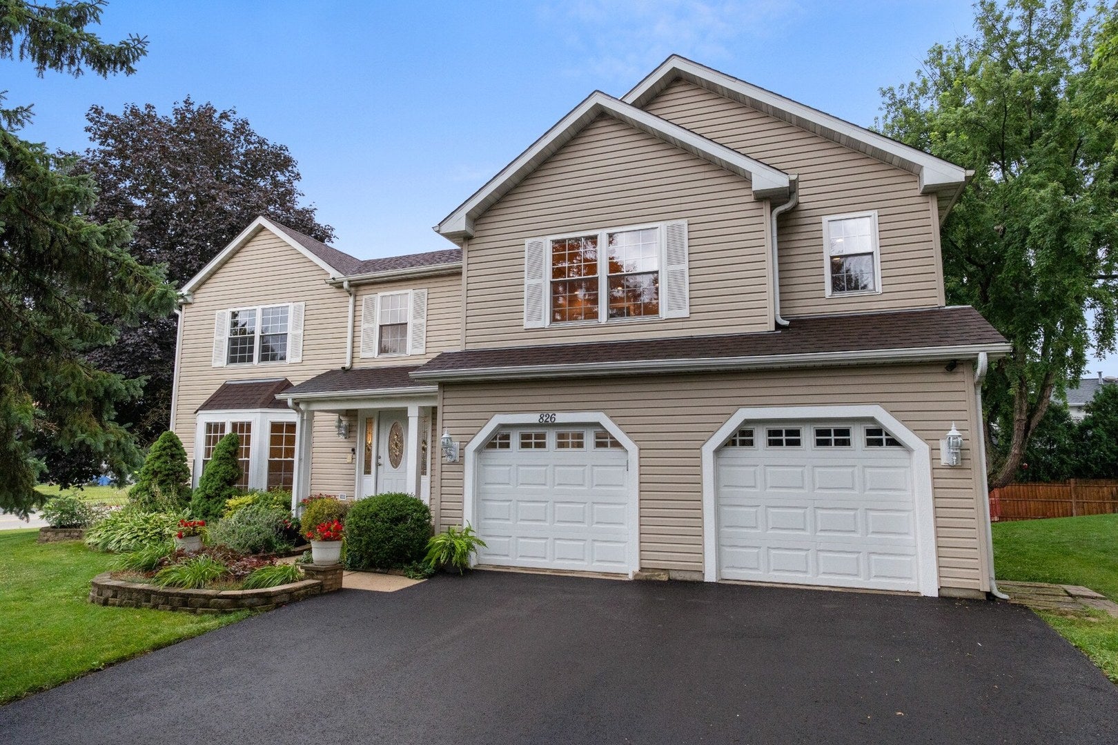 826 Pin Oak Circle — photo