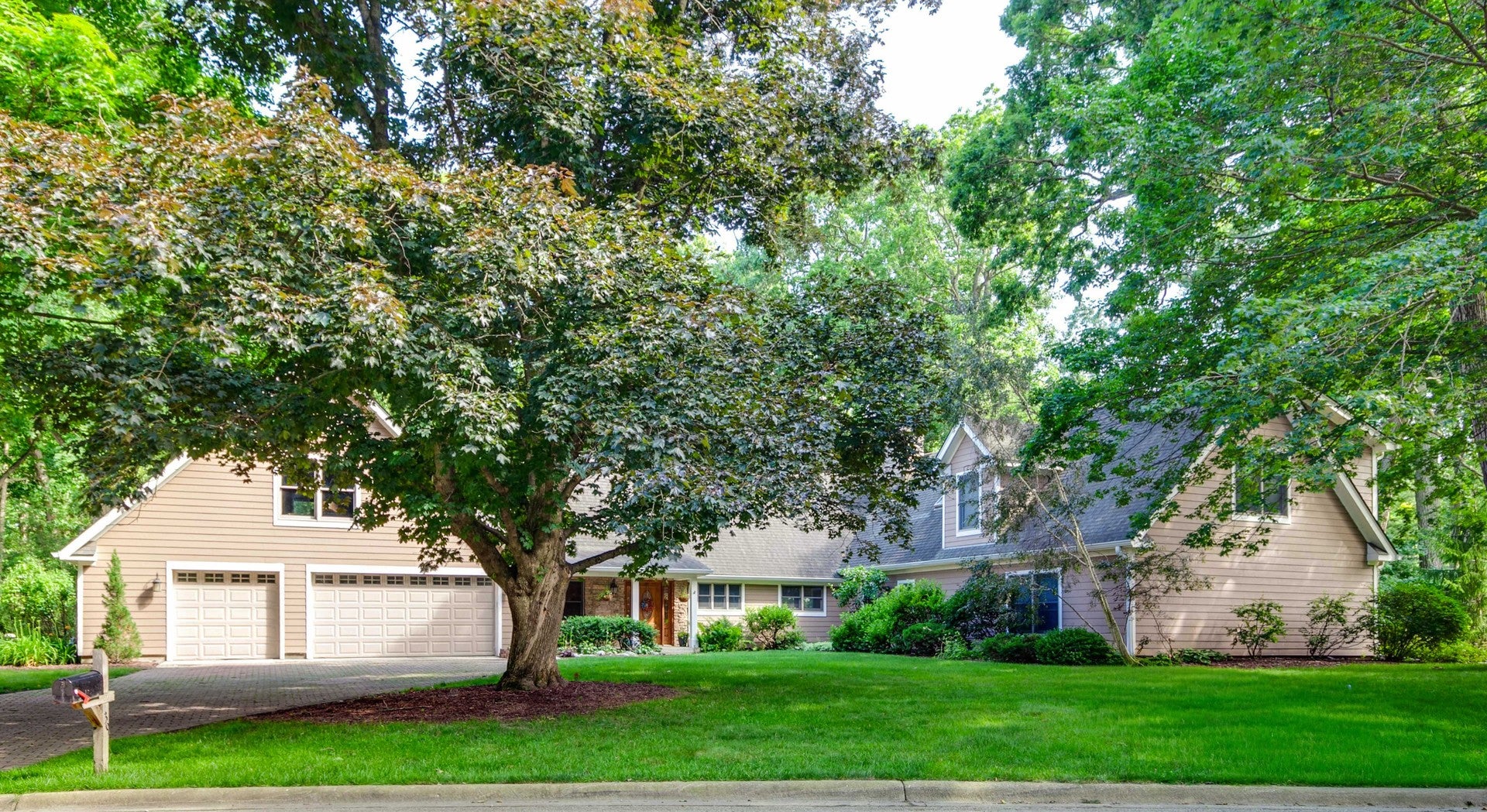 39 Wiltshire Drive — photo
