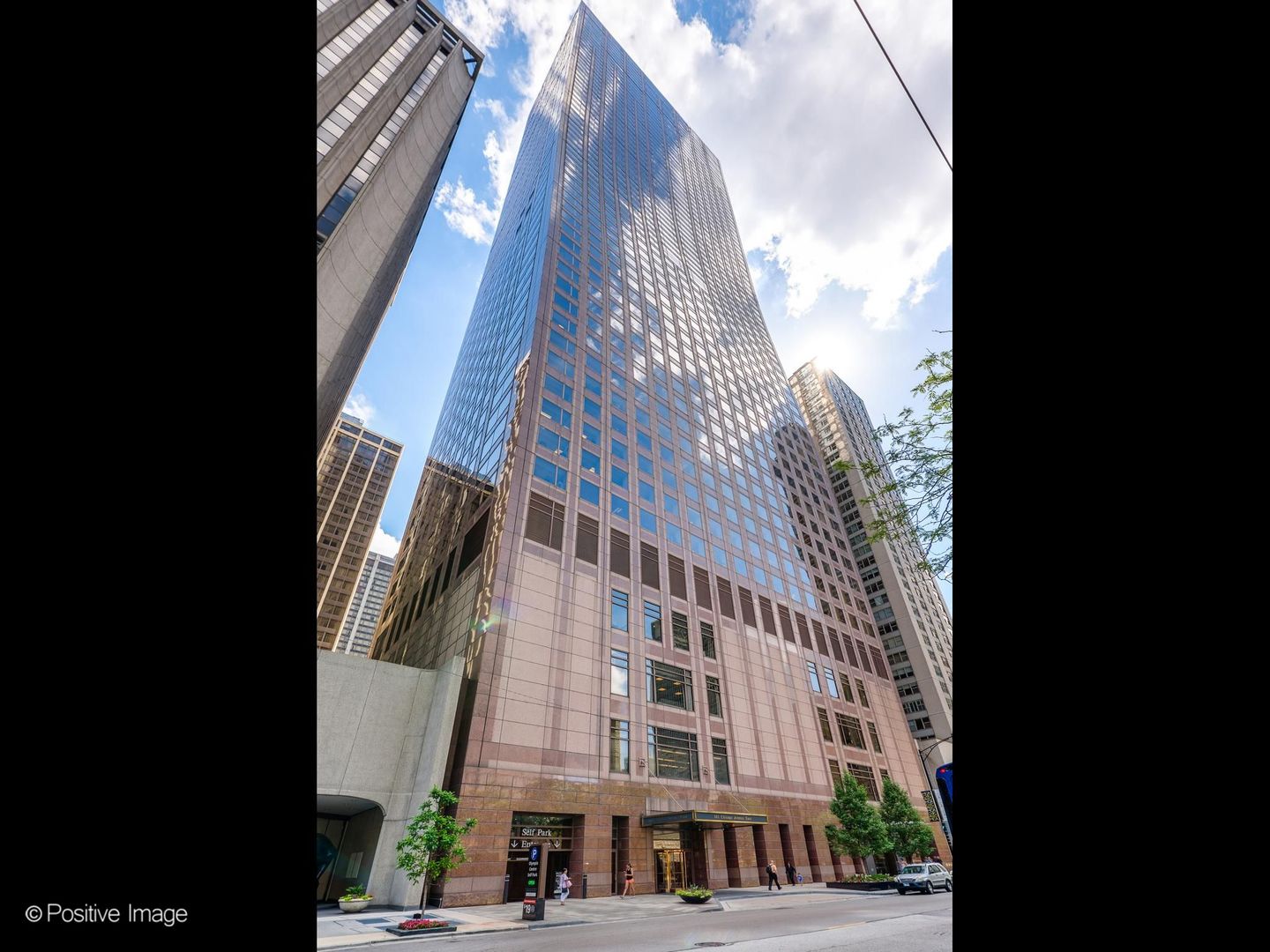 161 E Chicago Avenue 26G — photo