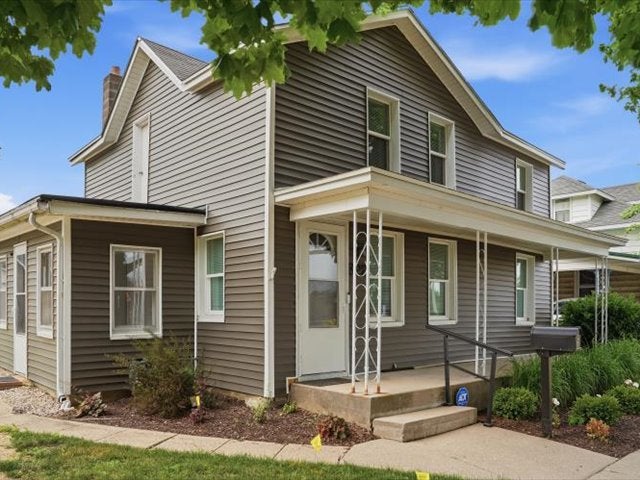 322 E Carroll Street — photo