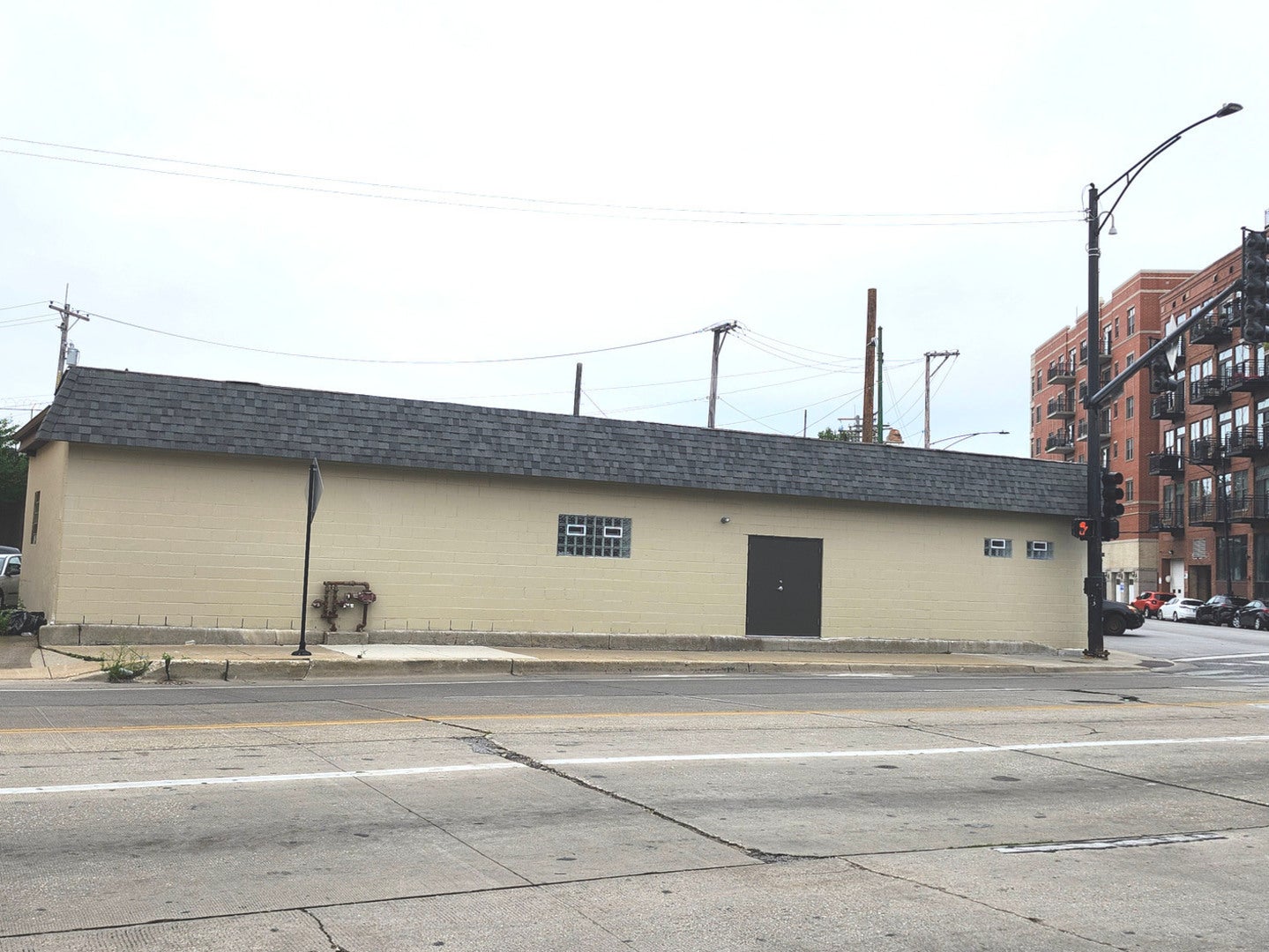 2291 S Archer Avenue — photo