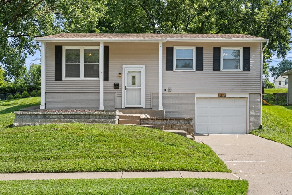 1272 Golden Valley Drive — photo