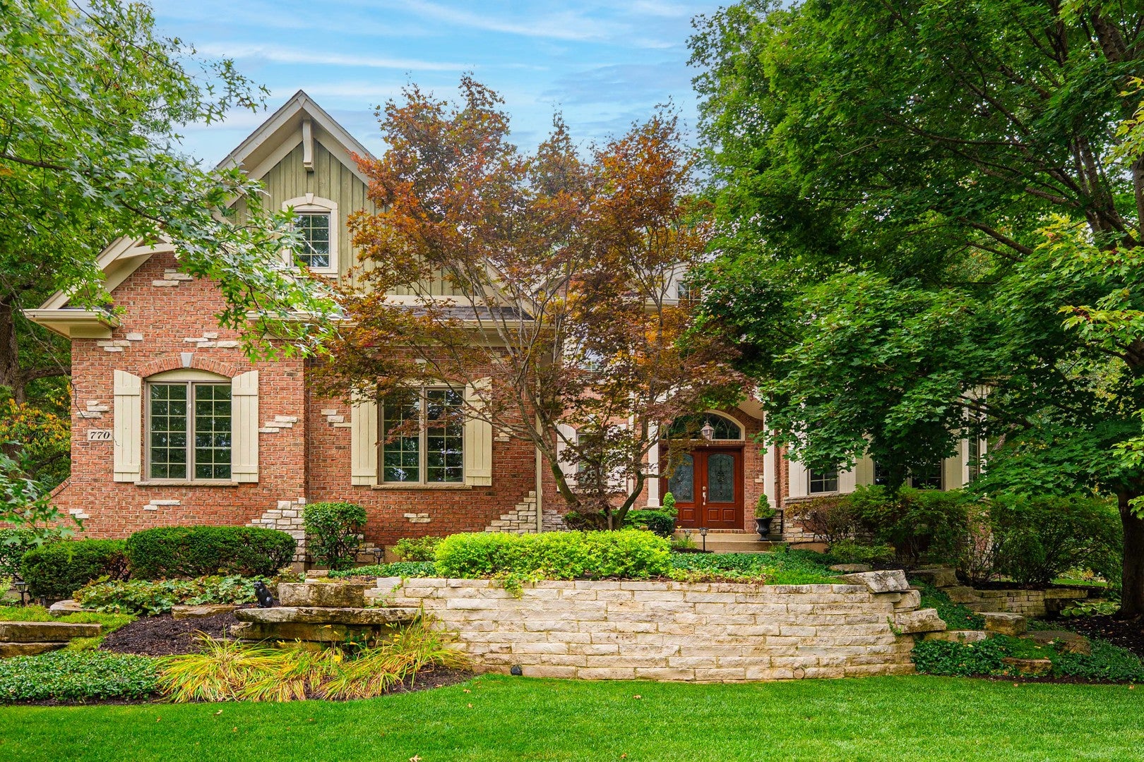 770 Reserve Court — photo