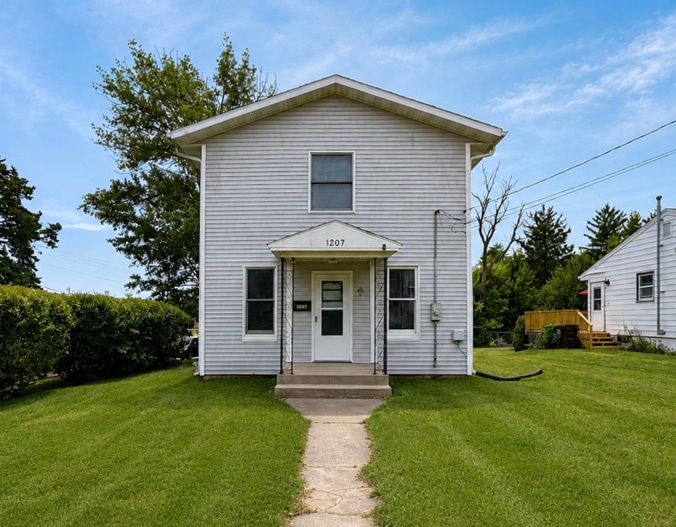 1207 W American Street — photo