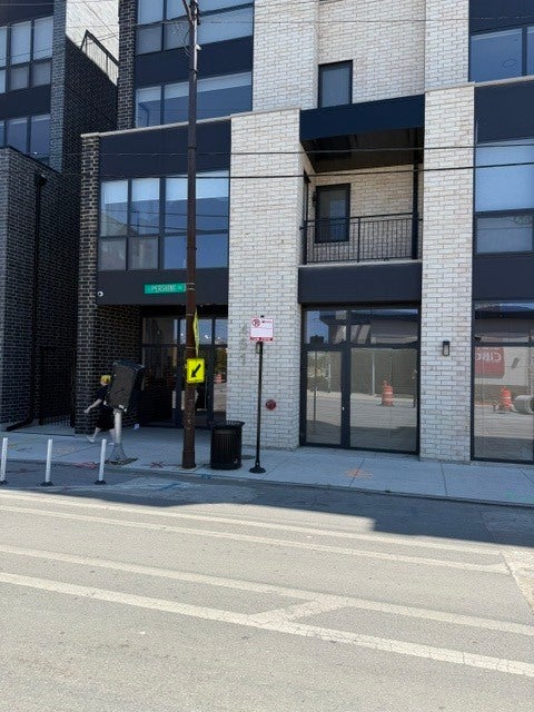 451 E Pershing Road, Chicago, IL 60653 — photo 2