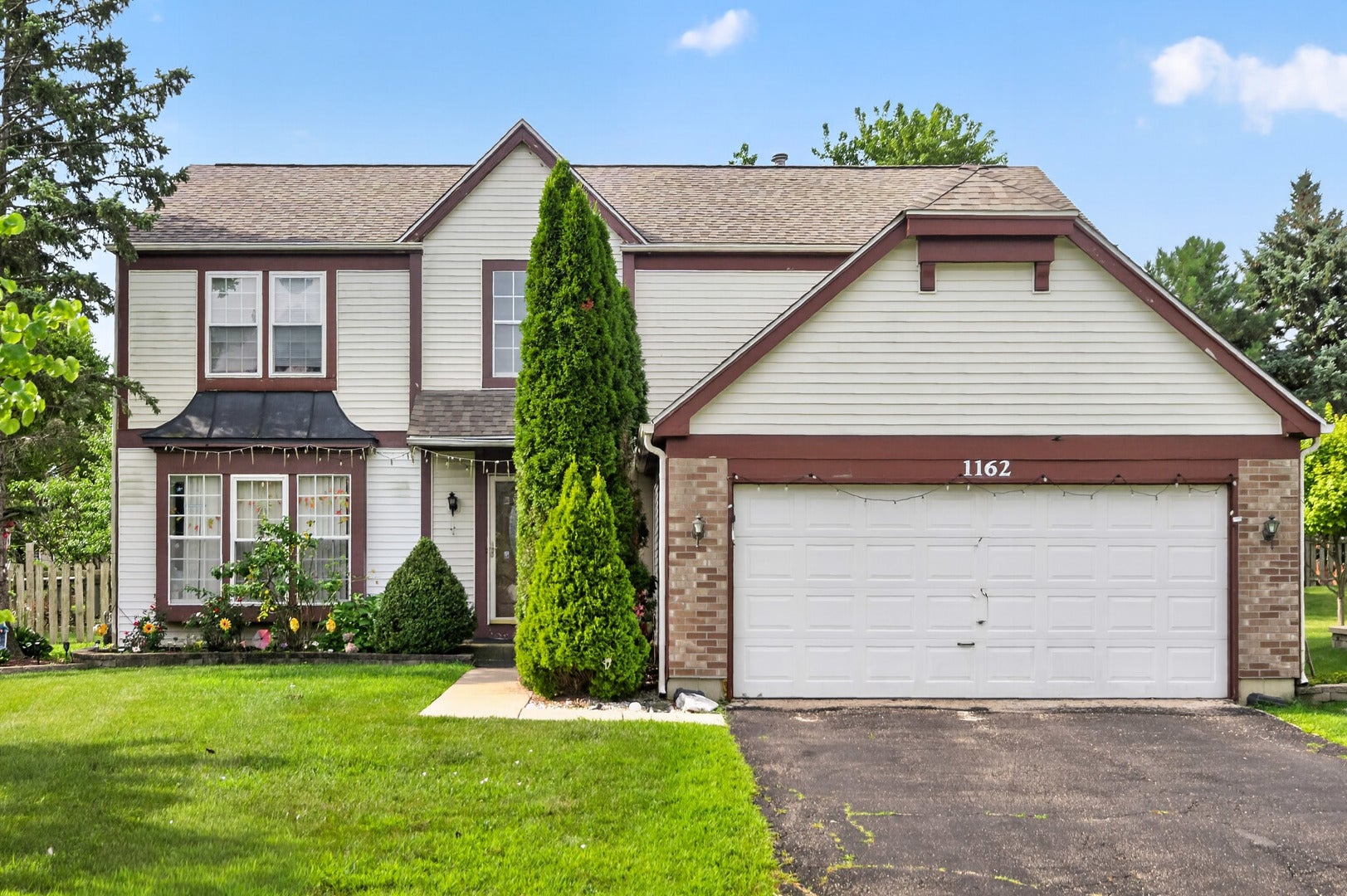 1162 Hyannis Circle — photo