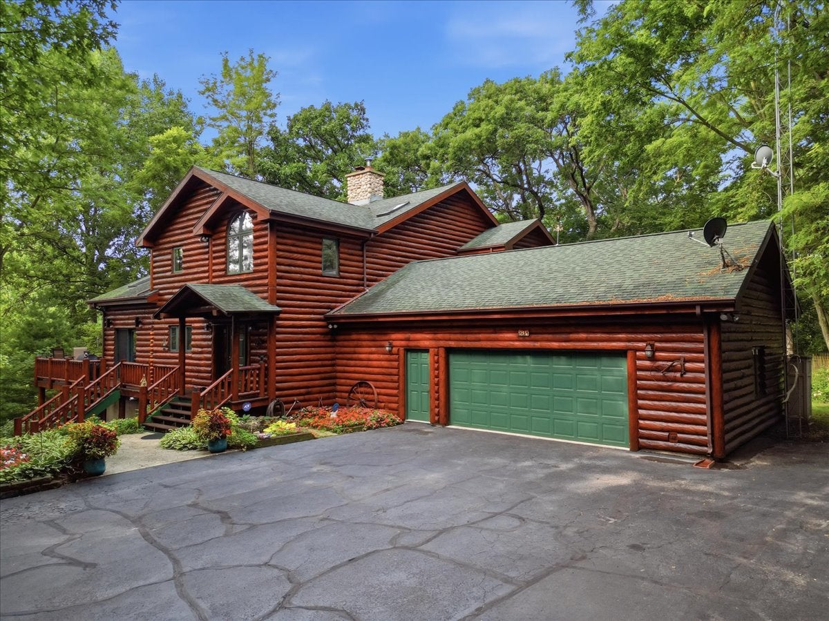 804 Timber Trail Drive — photo