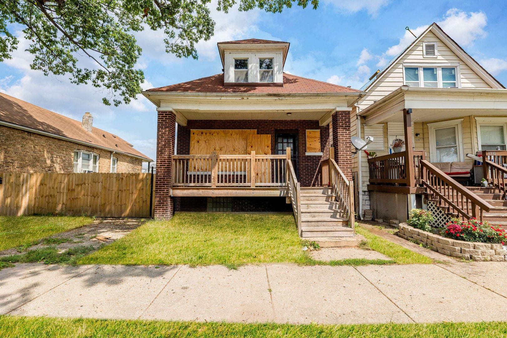 1312 W 73rd Place — photo