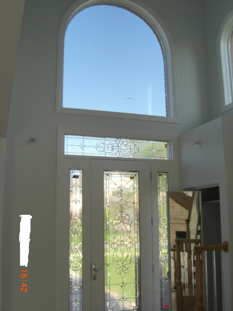 Home in Glenview, IL 60026 — photo 2