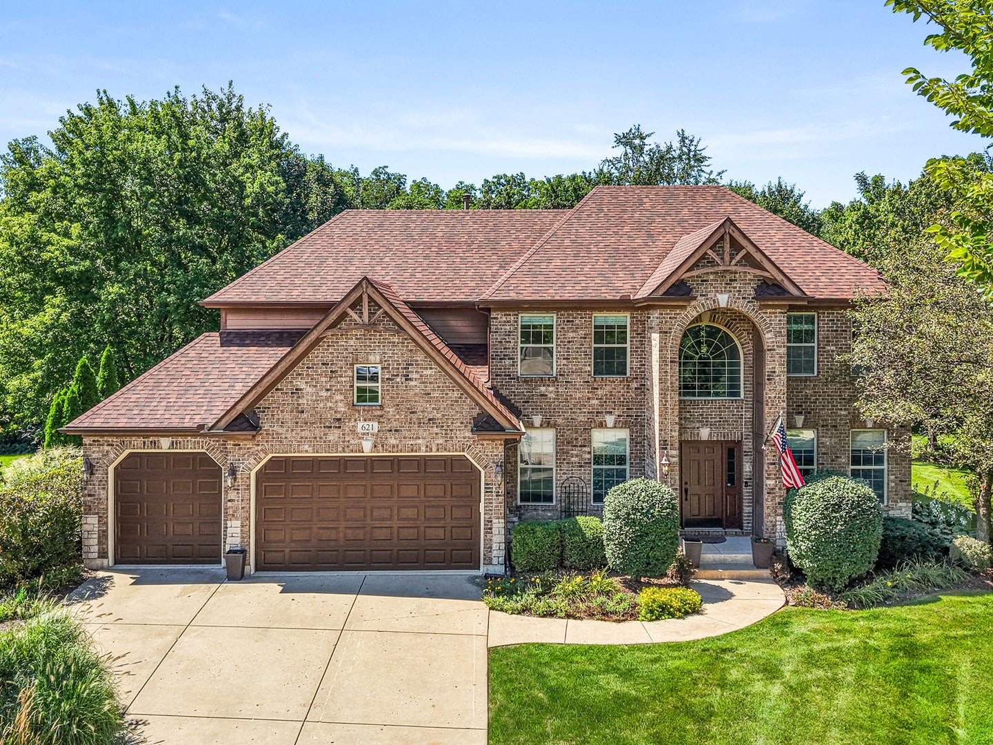 621 Sheffield Circle — photo