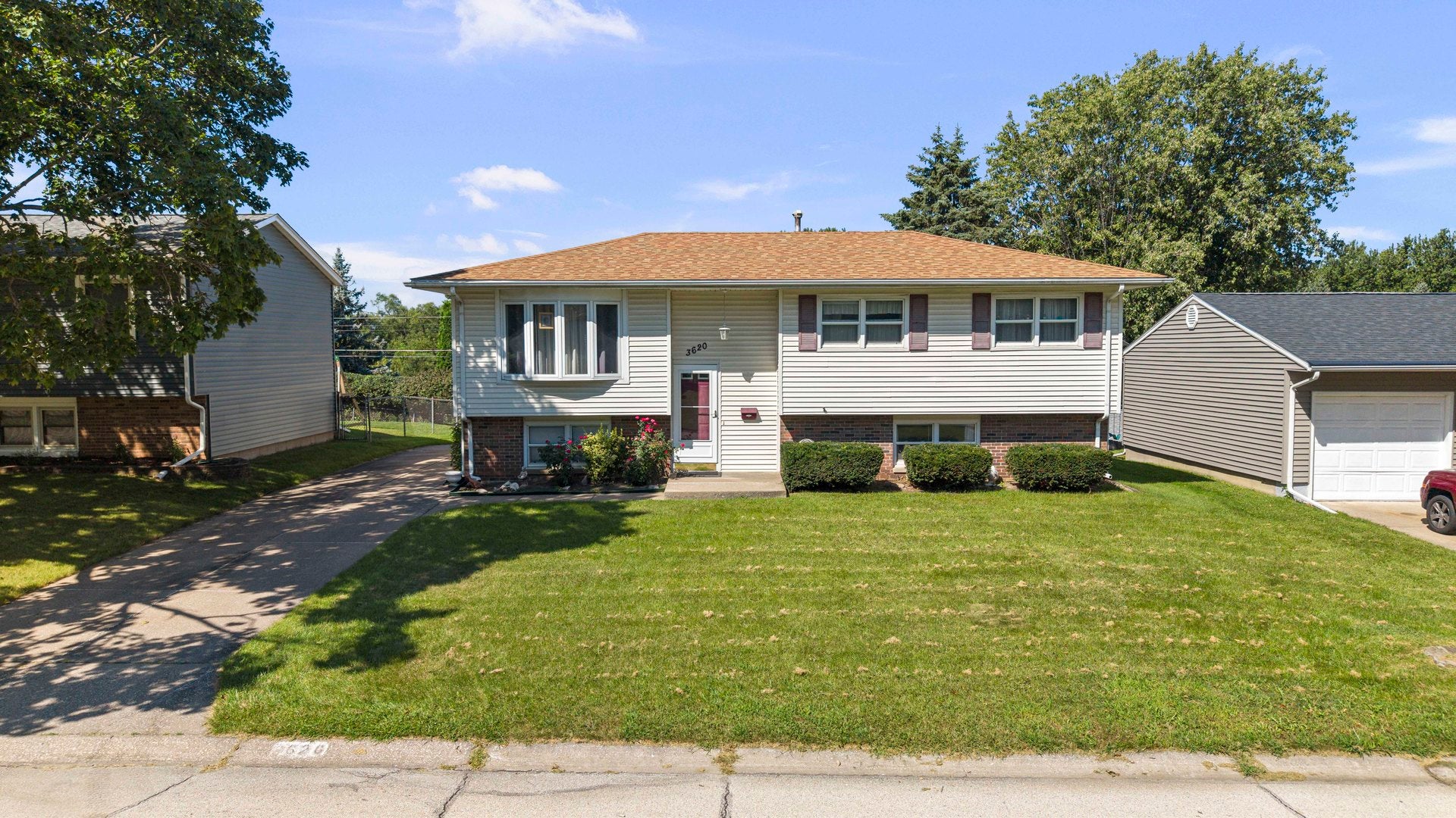 3620 Oakwood Drive — photo
