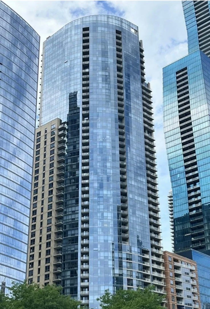 420 E Waterside Drive 1410 — photo
