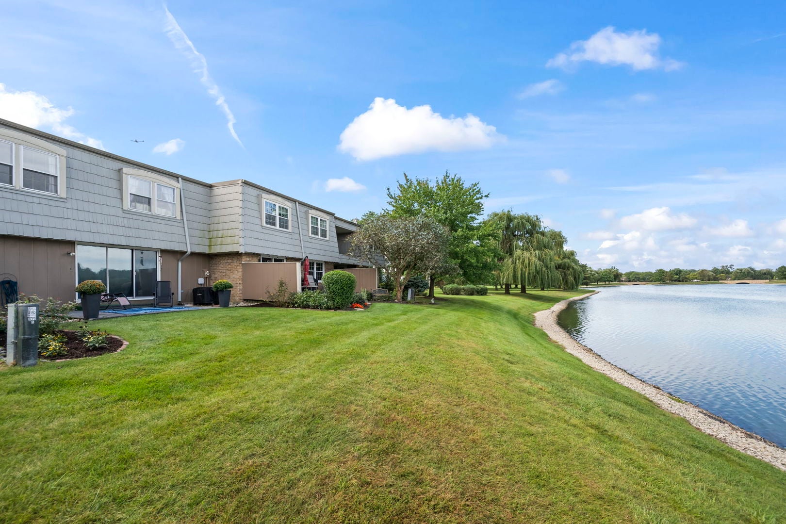 670 Versailles Circle D — photo