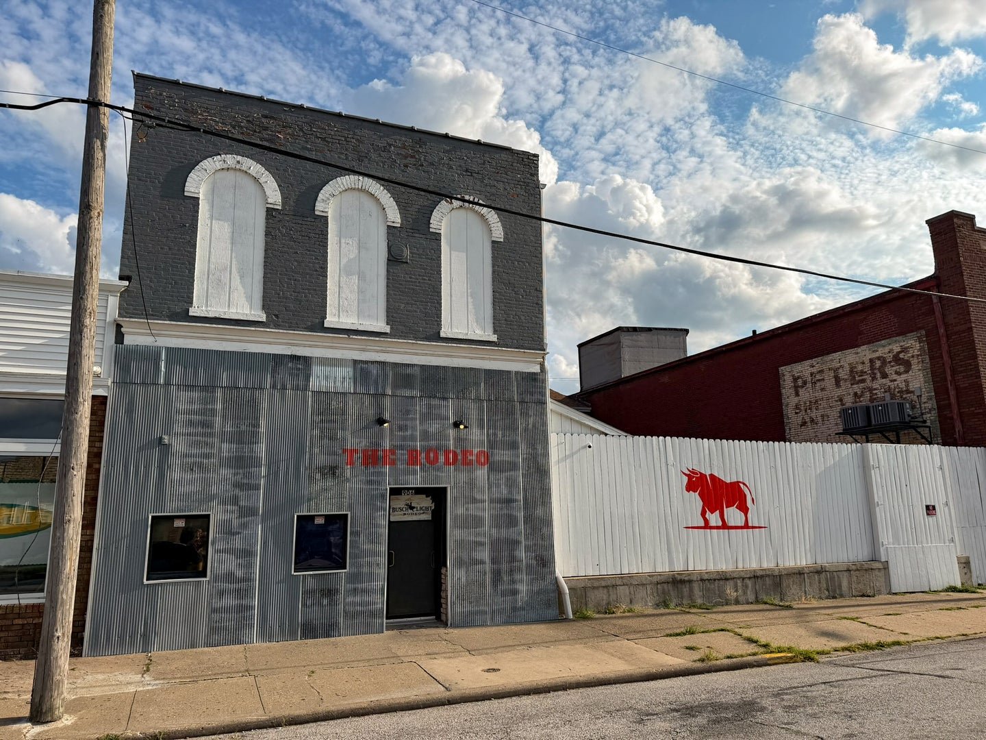 906 Hampshire Street — photo