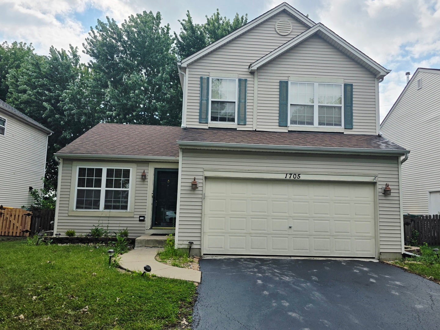 1705 Lake Pointe Drive — photo