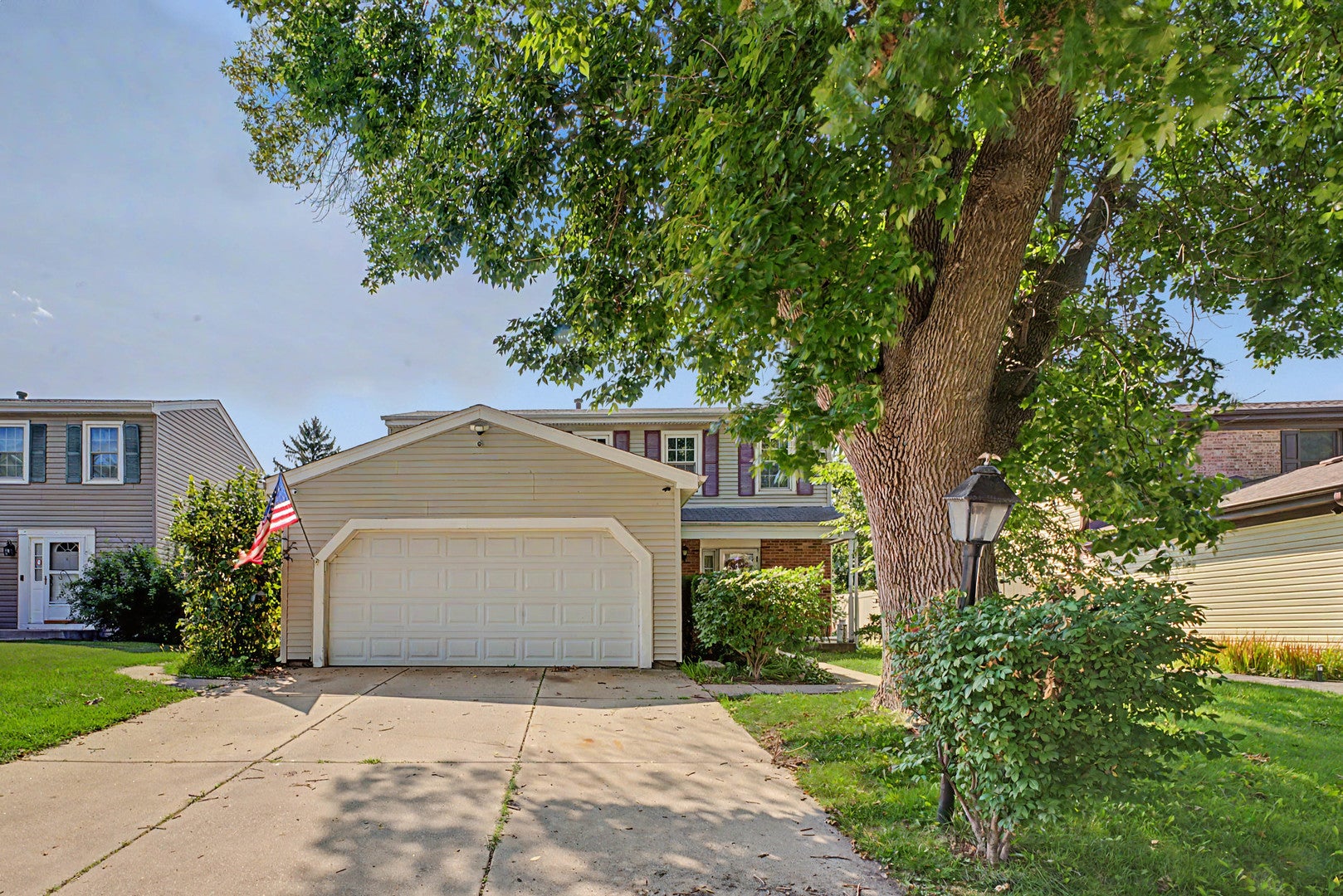 520 Dover Drive — photo