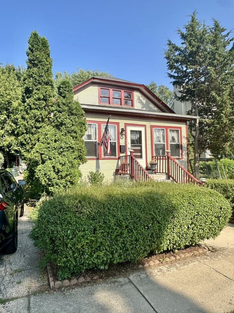 269 N Benton Street — photo