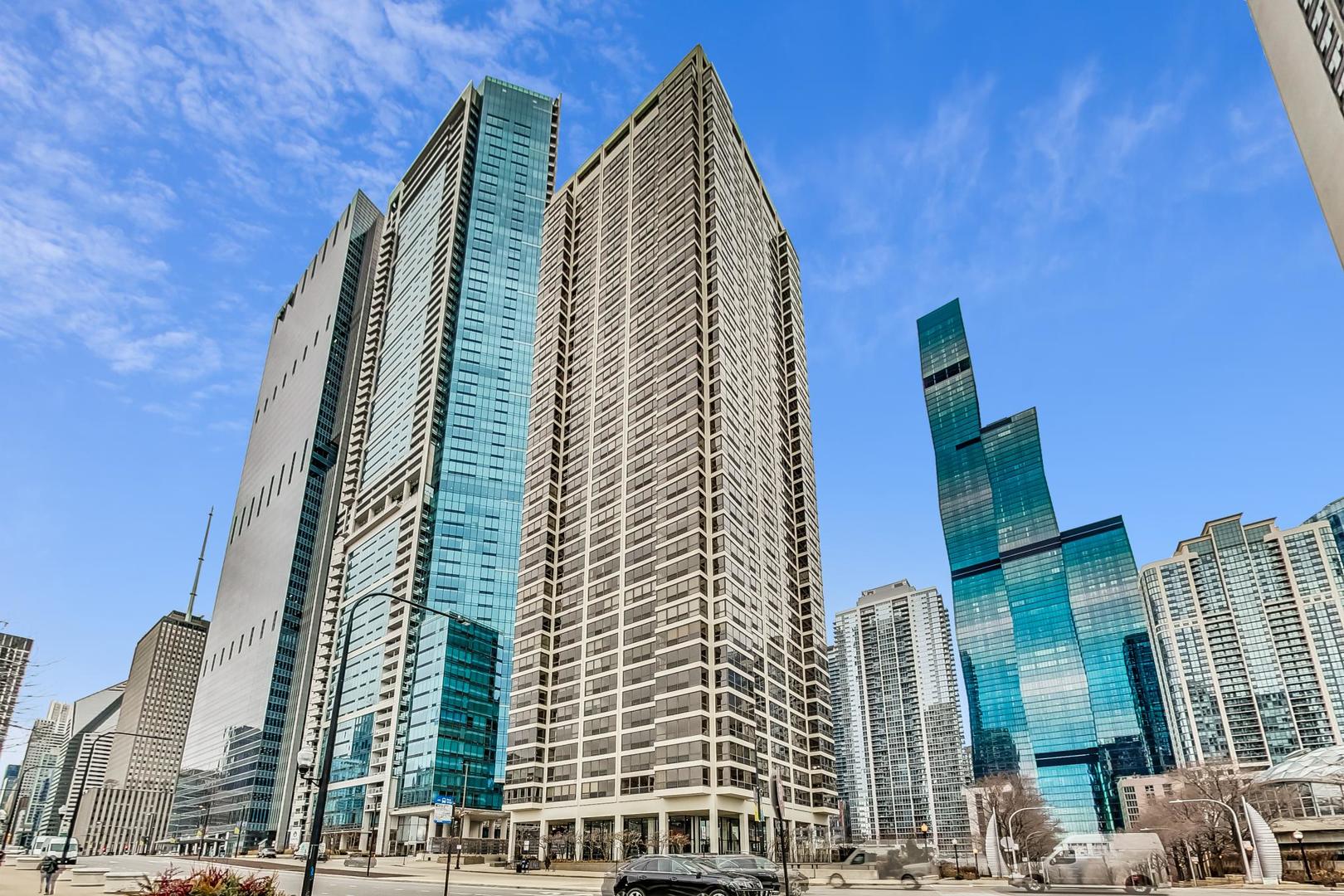 360 E Randolph Street 2502 — photo