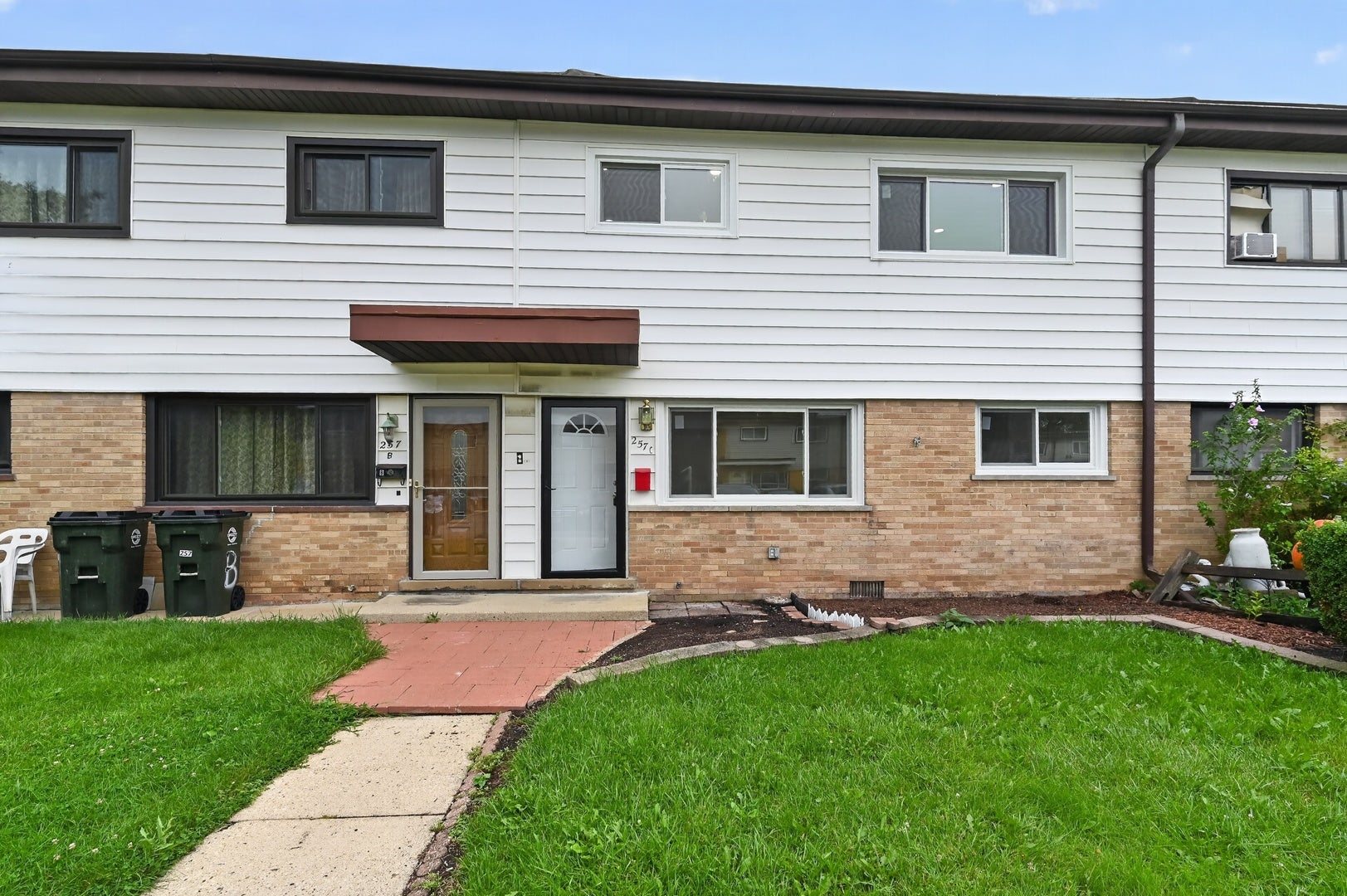 257 Dover Drive C — photo