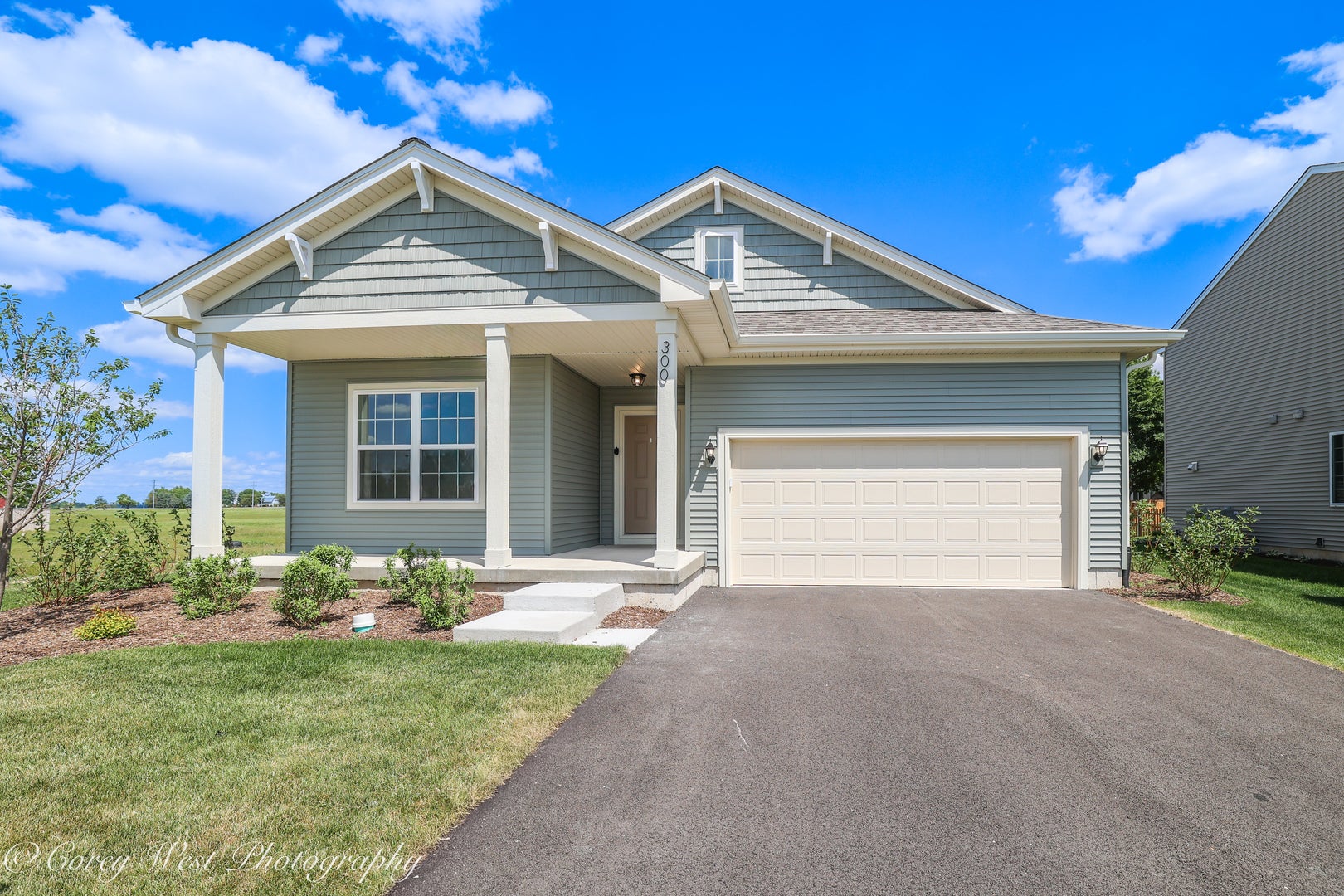 300 N Aspen Drive — photo
