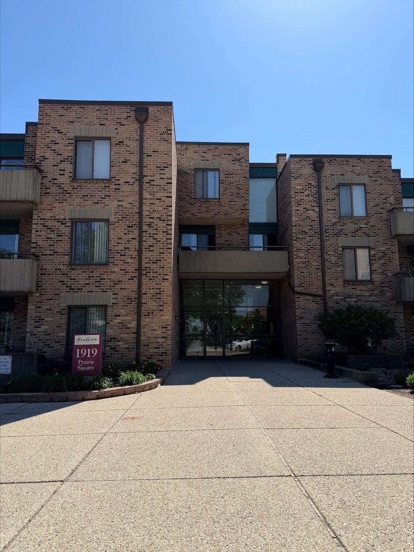 1919 Prairie Square 309 — photo