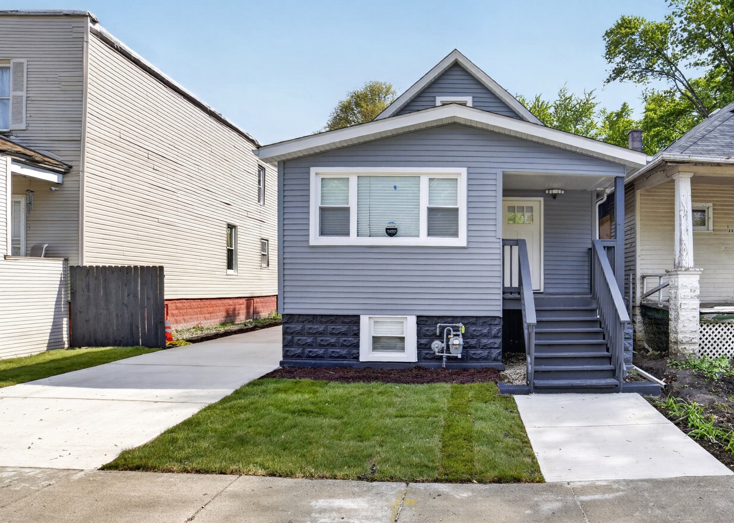 123 W 104th Place — photo